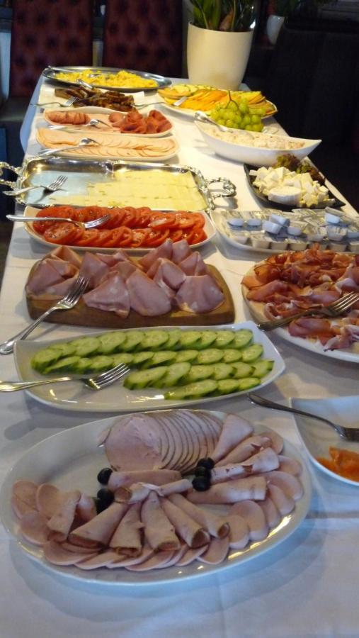 Hotel Rodizio Ug ولفسبورج المظهر الخارجي الصورة