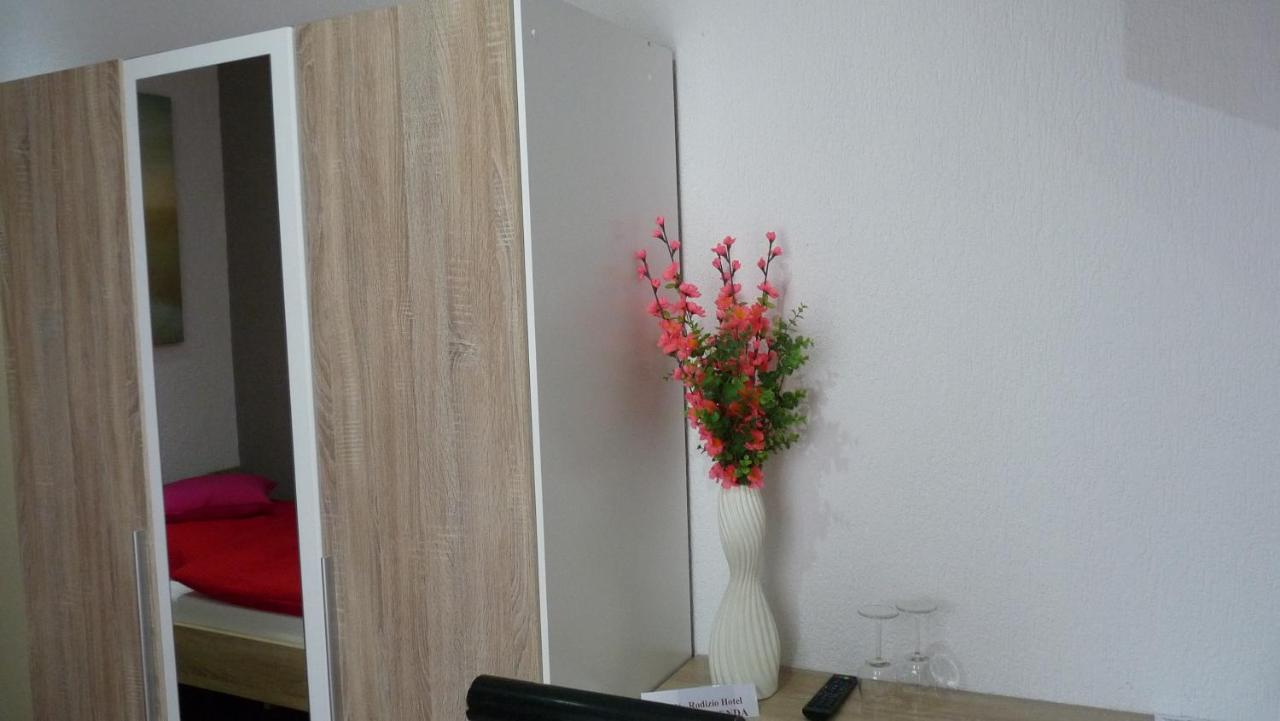 Hotel Rodizio Ug ولفسبورج المظهر الخارجي الصورة